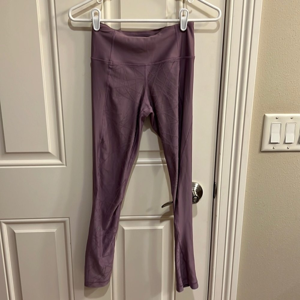 Purple leggings only worn one time